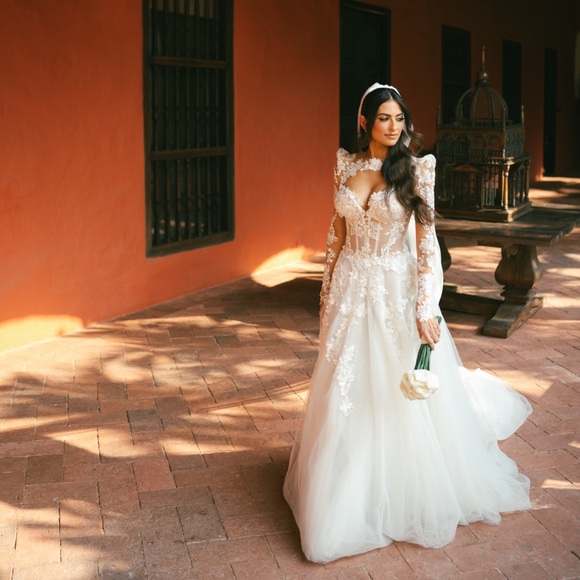 Galia Lahav Custom Almaz Gown Bolero and Veil